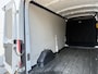 Ford Transit 2.0 TDCI 130PK L3H2 Airco Cruise control Parkeersensoren v+a