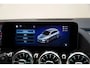 Mercedes-Benz B-klasse 180 AMG Premium Plus [ Panorama Sfeerverlichting ACC Trekhaak ]