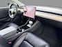 Tesla Model 3 Long Range AWD 75 kWh SOH 89,5% / lichtmetalen velgen 19" (€ 1.700) / Panoramadak / Memory / 5x Stoelverwarming / 3 Fase / Dodehoek /