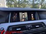 BMW 5-Serie Touring M550XD | Soft Close | Panorama | LED | Lederen Captain Seats | 360 Camera | Adaptive Cruise