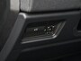 Land Rover Range Rover Evoque 2.2 TD4 4WD 150 PK Pure | Trekhaak | Leder/Alcantara | Cruise control | Parkeersensoren | 17"