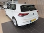 Volkswagen Golf 1.0 eTSI Life Bns