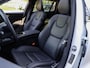 Volvo V60 T8 AWD Ultra Dark Bowers & Wilkins Massagestoelen Stoelventilatie Panodak