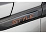 Peugeot 2008 1.2 Hybride Style Aut. | Carplay | Airco | Cruise | Pdc | Centrale deurvergrendeling | | Carplay | Airco | Cruise | Pdc | Centrale deurvergrendeling |
