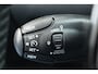 Peugeot 2008 1.2 Hybride Style Aut. | Carplay | Airco | Cruise | Pdc | Centrale deurvergrendeling | | Carplay | Airco | Cruise | Pdc | Centrale deurvergrendeling |