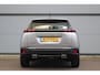 Peugeot 2008 1.2 Hybride Style Aut. | Carplay | Airco | Cruise | Pdc | Centrale deurvergrendeling | | Carplay | Airco | Cruise | Pdc | Centrale deurvergrendeling |