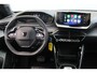 Peugeot 2008 1.2 Hybride Style Aut. | Carplay | Airco | Cruise | Pdc | Centrale deurvergrendeling | | Carplay | Airco | Cruise | Pdc | Centrale deurvergrendeling |