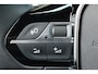 Peugeot 2008 1.2 Hybride Style Aut. | Carplay | Airco | Cruise | Pdc | Centrale deurvergrendeling | | Carplay | Airco | Cruise | Pdc | Centrale deurvergrendeling |