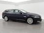 Jaguar XF Sportbrake 2.2D S 200 PK AUT8 + TREKHAAK | CAMERA | LEDER