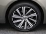 Toyota Corolla Touring Sports 1.8 Hybrid Dynamic | Slechts 29365km | Stoelverwarming | Trekhaak | Adaptieve Cruise Control | Keyless Entry |
