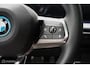 BMW IX2 eDrive20 67 kWh | M-Sport | Camera | Pano | Donkere hemel | Stoel en stuurwielverw. | Draadloos telefoon laden | CarPlay | 19 Inch | DAB+