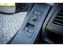 Volkswagen Transporter 2.0 TDI 150pk L2 Dubbel cabine DSG aut. | Trekhaak | Parkeerhulp | Navigatie |