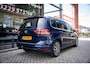 Volkswagen Touran 1.8 TSI 180pk Highline Business R | 7 persoons | Trekhaak | Panoramadak | Led | Navigatie | Stoelverwarming |
