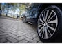 Volkswagen Touran 1.8 TSI 180pk Highline Business R | 7 persoons | Trekhaak | Panoramadak | Led | Navigatie | Stoelverwarming |