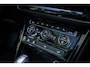 Volkswagen Touran 1.8 TSI 180pk Highline Business R | 7 persoons | Trekhaak | Panoramadak | Led | Navigatie | Stoelverwarming |