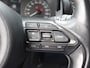 Mazda 2 Hybrid / Toyota Yaris (Navi/Carplay,AdaptiveCruise,Achteruitrijcamera,Keyless,Stoel+Stuurverwarming)