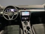Volkswagen Passat Variant 1.4TSIeHybrid 160kW/218PK GTE Business · Panoramadak · Camera · Stoelverwarming · Navigatie · Trekhaak · Apple/Android Car Play ·