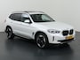 BMW iX3 Executive 80 kWh | SOH 94% | Panoramadak | Sportstoelen | Lederen Interieur | Ele. verstelbare stoelen + Geheugen | 360 Camera | DAB | Apple CarPlay/Android Auto | Stoelverwarming | Adaptieve Cruise Control | HUD | Ele. kofferdeksel |