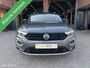 Volkswagen T-Roc 1.5 TSI Sport LED*NAVI*CAMERA*ACC*CARPLAY*