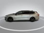 Volkswagen Passat Variant 1.5eHybrid 200kW/272PK R-Line Black Style DSG · Panoramadak · Trekhaak · Leder · Harman Kardon · Garantie t/m 23-04-2030 of 100000km.