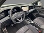 Volkswagen Tiguan 1.5eTSI/150PK R-Line Black Style DSG · Panoramadak · Trekhaak · Apple/Android Car Play · Camera · Garantie t/m 30-09-2030 of 100000km.