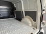 Volkswagen Transporter 2.0 TDI 150pk DSG L1H1 28 Bulli · Apple/Android Car Play · Afneembare Trekhaak · Cruise Control · Airco · Navigatie · Parkeersensoren ·