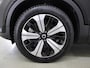 Volvo XC40 Recharge Core | Navigatie | Stoelverwarming | Stuurwielverwarming | Achteruitrijcamera | Apple Carplay/Android Auto |