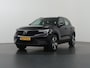 Volvo XC40 Recharge Core | Navigatie | Stoelverwarming | Stuurwielverwarming | Achteruitrijcamera | Apple Carplay/Android Auto |