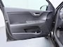 Kia Stonic 1.0 T-GDi MHEV DCT7 GT-Line Automaat - Navigatie - Elektrisch schuifdak - 17 inch LM velgen - Half leder/stof - Fabrieksgarantie tot 11-2029