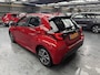 Toyota Yaris 1.5 Hybrid Dynamic 1e eigenaar, garantie tot 2032! Veel opties en rijplezier!