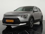 Kia Niro Hybrid 1.6 GDi ComfortLine - Navigatie via Apple Carplay/Android Auto - Climate control - Trekhaak - Adaptive Cruise control - Fabrieksgarantie tot 05-2031
