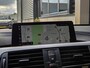 BMW 3-Serie Touring 318i M-Sport | LEER | LED | STOELVERW. | NAP