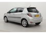 Toyota Yaris 1.5 Hybrid Dynamic | Navigatie | Panoramadak | Camera | L.m velgen | Keyless | Armsteun