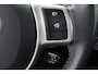 Toyota Yaris 1.5 Hybrid Dynamic | Navigatie | Panoramadak | Camera | L.m velgen | Keyless | Armsteun