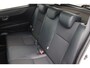 Toyota Yaris 1.5 Hybrid Dynamic | Navigatie | Panoramadak | Camera | L.m velgen | Keyless | Armsteun