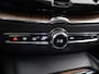 Volvo XC60 2.0 T8 Plug-in hybrid AWD Ultimate Bright | Panoramadak | Stoel/Stuurverwarming | Cruise Control Adaptief | Harman / Kardon | Elektr. Achterklep | 21"Lichtmetalen Velgen |