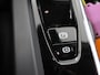 Volvo XC60 2.0 T8 Plug-in hybrid AWD Ultimate Bright | Panoramadak | Stoel/Stuurverwarming | Cruise Control Adaptief | Harman / Kardon | Elektr. Achterklep | 21"Lichtmetalen Velgen |