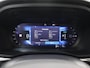 Volvo XC60 2.0 T6 Plug-in hybrid AWD Plus Dark Ele. trekhaak | Panoramadak | Digitaal Dashboard | Contourstoelen | Stoelverwarming V + A | Camera 360° | DAB | Apple CarPlay/Android Auto | Stuurverwarming | Adaptieve Cruise Control | Ele. kofferdeksel | Ele. verstelbare stoel + geheugen |