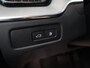 Volvo XC60 2.0 T6 Plug-in hybrid AWD Plus Dark Ele. trekhaak | Panoramadak | Digitaal Dashboard | Contourstoelen | Stoelverwarming V + A | Camera 360° | DAB | Apple CarPlay/Android Auto | Stuurverwarming | Adaptieve Cruise Control | Ele. kofferdeksel | Ele. verstelbare stoel + geheugen |