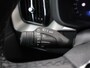 Volvo XC60 2.0 T6 Plug-in hybrid AWD Plus Dark Ele. trekhaak | Panoramadak | Digitaal Dashboard | Contourstoelen | Stoelverwarming V + A | Camera 360° | DAB | Apple CarPlay/Android Auto | Stuurverwarming | Adaptieve Cruise Control | Ele. kofferdeksel | Ele. verstelbare stoel + geheugen |