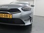 Kia Ceed Sportswagon 1.0 T-GDi 100PK DynamicPlusLine - Navigatie - Camera - Keyless entry - Stoel- en stuurverwarming - Half leder/stof - Fabrieksgarantie tot 09-2031