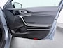 Kia Ceed Sportswagon 1.0 T-GDi 100PK DynamicPlusLine - Navigatie - Camera - Keyless entry - Stoel- en stuurverwarming - Half leder/stof - Fabrieksgarantie tot 09-2031