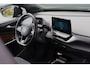 Volkswagen ID.4 Max 77 kWh 92% soh | Trekhaak | Camera | Warmtepomp | Adaptieve cruise control | Stoel- en stuurverwarming