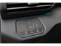 Volkswagen ID.4 Max 77 kWh 92% soh | Trekhaak | Camera | Warmtepomp | Adaptieve cruise control | Stoel- en stuurverwarming