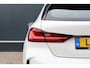 BMW 1-Serie 118i Business Edition M-sport | Automaat | Live Cockpit | Sfeerverlichting