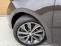 Skoda Fabia Combi 1.0 TSI Ambition Trekhaak | Navigatiesysteem | Apple CarPlay/Android Auto | Lichtmetalen velgen | Cruise control | Airconditioning | DAB ontvanger | Getint glas | Parkeersensoren achter