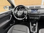 Skoda Fabia Combi 1.0 TSI Ambition Trekhaak | Navigatiesysteem | Apple CarPlay/Android Auto | Lichtmetalen velgen | Cruise control | Airconditioning | DAB ontvanger | Getint glas | Parkeersensoren achter