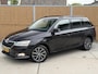 Skoda Fabia Combi 1.0 TSI Ambition Trekhaak | Navigatiesysteem | Apple CarPlay/Android Auto | Lichtmetalen velgen | Cruise control | Airconditioning | DAB ontvanger | Getint glas | Parkeersensoren achter