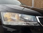 Skoda Fabia Combi 1.0 TSI Ambition Trekhaak | Navigatiesysteem | Apple CarPlay/Android Auto | Lichtmetalen velgen | Cruise control | Airconditioning | DAB ontvanger | Getint glas | Parkeersensoren achter