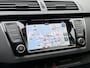 Skoda Fabia Combi 1.0 TSI Ambition Trekhaak | Navigatiesysteem | Apple CarPlay/Android Auto | Lichtmetalen velgen | Cruise control | Airconditioning | DAB ontvanger | Getint glas | Parkeersensoren achter